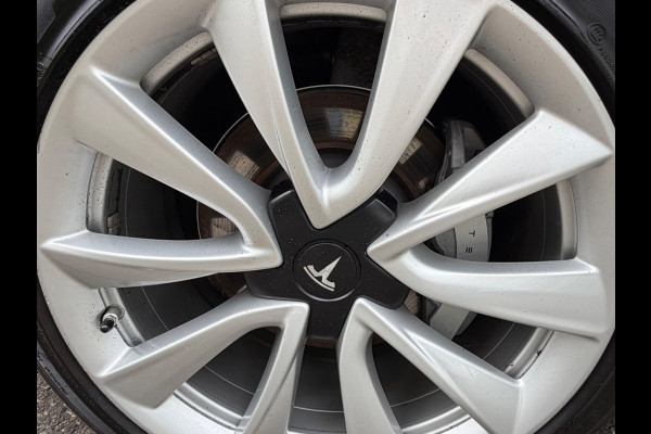 Tesla Model 3 Long Range AWD 75 kWh Black edition, panoramadak, afn. Trekhaak,leder, 19 inch, NL auto 12-2019