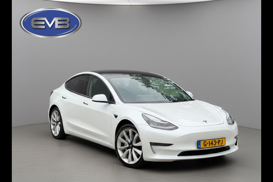 Tesla Model 3 Long Range AWD 75 kWh Black edition, panoramadak, afn. Trekhaak,leder, 19 inch, NL auto 12-2019