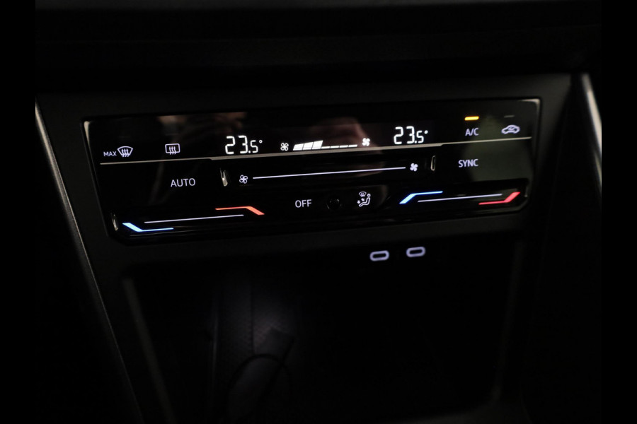 Volkswagen Polo 1.0 TSI Style 95PK | DSG Automaat | Matrix IQ led | Navigatie |Climate Control | Parkeersensoren | Apple Car play/Android auto|