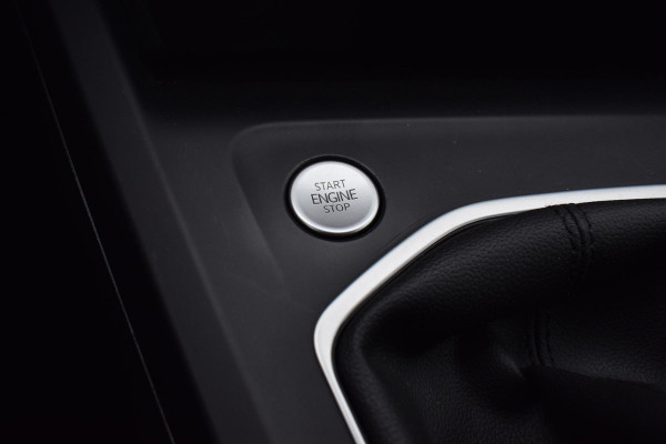Volkswagen Golf Variant 1.0 TSI Golf | Trekhaak | Apple CarPlay | LED | Climate