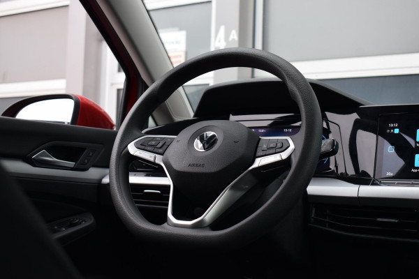 Volkswagen Golf Variant 1.0 TSI Golf | Trekhaak | Apple CarPlay | LED | Climate