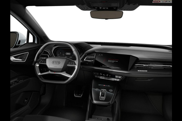 Audi Q4 Sportback e-tron 45 S edition Competition 82 kWh 286pk | Wegklapbare trekhaak | Assistentiepakket plus | Trekhaak | Ambient lichtpakket | Optiekpakket zwart plus |