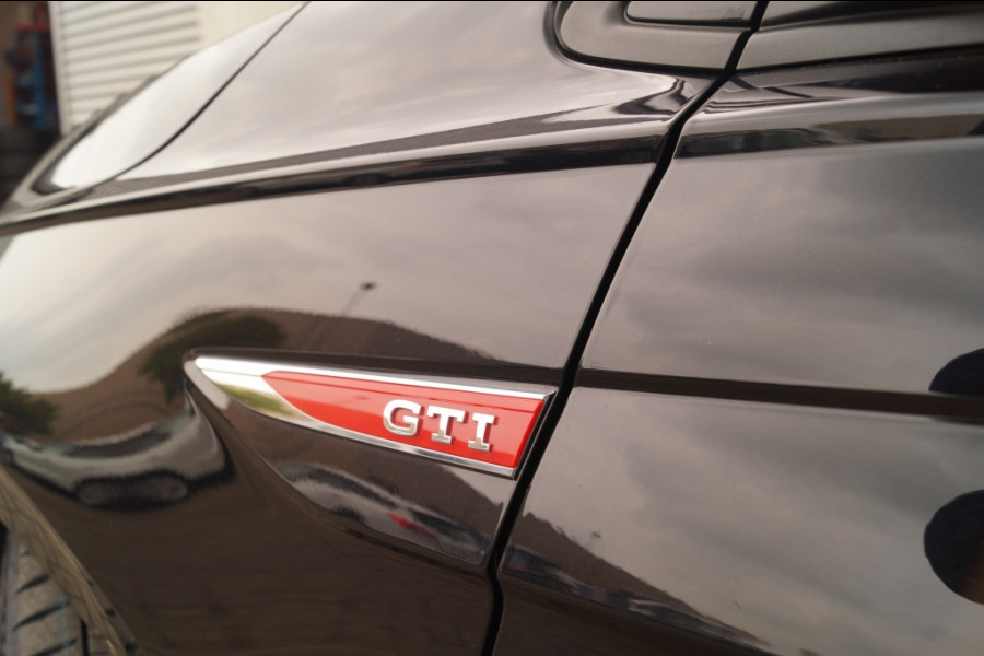 Volkswagen Polo 2.0 TSI DSG GTI -NAVI-ACC-IQ.LIGHT-ECC-PDC-CAM-