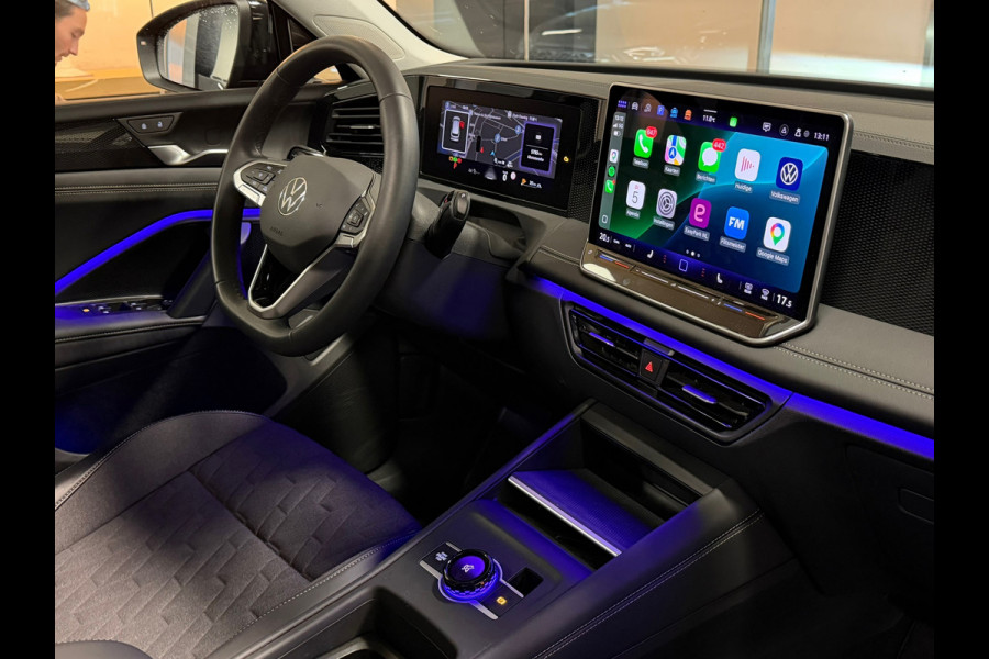 Volkswagen Tiguan 1.5 eTSI Panorama Blackstyle Camera Trekhaak Elec.