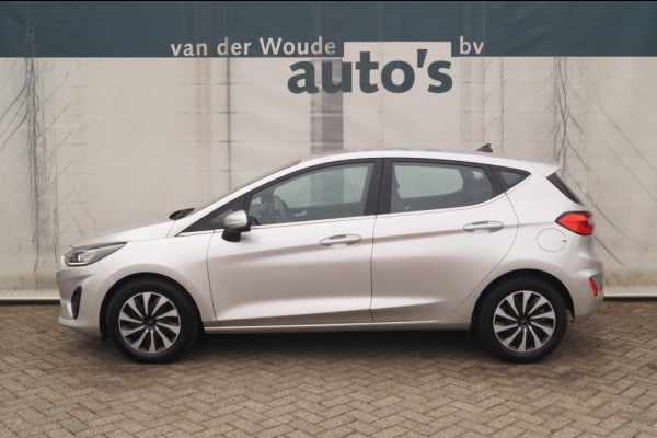 Ford Fiesta 1.0 EcoBoost 124pk Hybrid Titanium -NAVI-PDC-