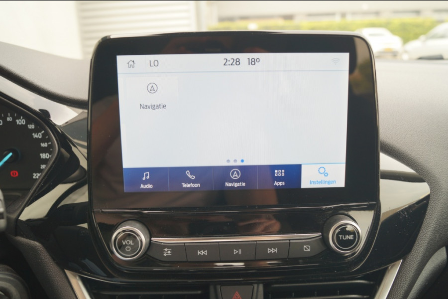 Ford Fiesta 1.0 EcoBoost 124pk Hybrid Titanium -NAVI-PDC-