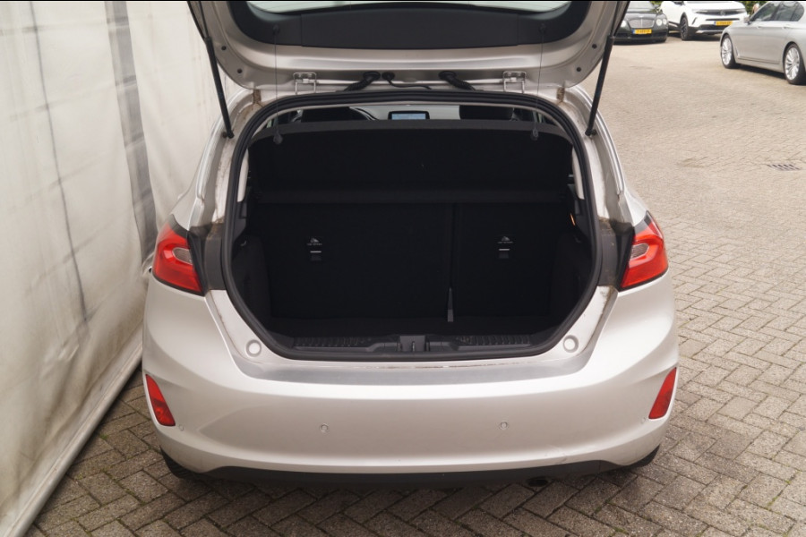 Ford Fiesta 1.0 EcoBoost 124pk Hybrid Titanium -NAVI-PDC-