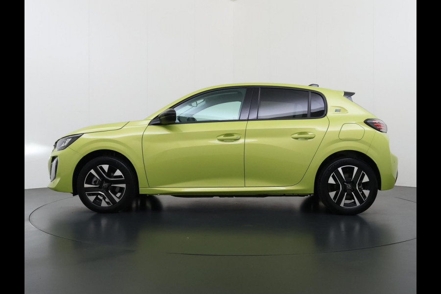 Peugeot e-208 EV Allure 51 kWh NIEUWE AUTO 8KM!| PEUGEOT GARANTIE T/M 05-2027| PARKEERSENSOREN VOOR + ACHTER| WARMTEPOMP| APPLE CARPLAY/ ANDROID AUTO| CRUISE CONTROL