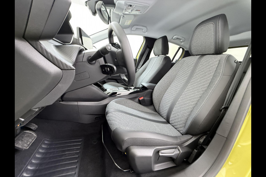 Peugeot e-208 EV Allure 51 kWh NIEUWE AUTO 8KM!| PEUGEOT GARANTIE T/M 05-2027| PARKEERSENSOREN VOOR + ACHTER| WARMTEPOMP| APPLE CARPLAY/ ANDROID AUTO| CRUISE CONTROL