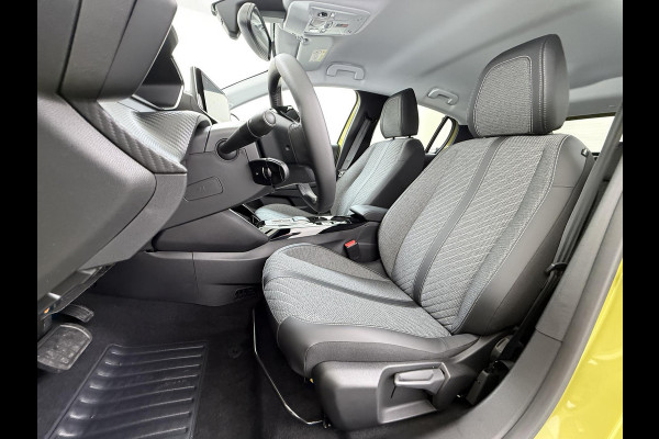 Peugeot e-208 EV Allure 51 kWh NIEUWE AUTO 8KM!| PEUGEOT GARANTIE T/M 05-2027| PARKEERSENSOREN VOOR + ACHTER| WARMTEPOMP| APPLE CARPLAY/ ANDROID AUTO| CRUISE CONTROL