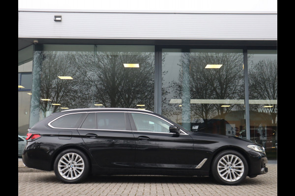 BMW 5 Serie Touring 520i High Executive Edition Trekhaak/ Stoelverw. / Leder / Voorzien van 2 jaar Apk