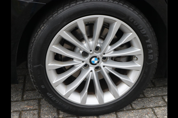 BMW 5 Serie Touring 520i High Executive Edition Trekhaak/ Stoelverw. / Leder / Voorzien van 2 jaar Apk