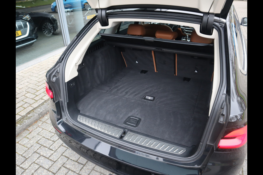 BMW 5 Serie Touring 520i High Executive Edition Trekhaak/ Stoelverw. / Leder / Voorzien van 2 jaar Apk