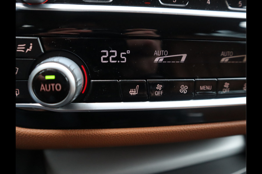 BMW 5 Serie Touring 520i High Executive Edition Trekhaak/ Stoelverw. / Leder / Voorzien van 2 jaar Apk