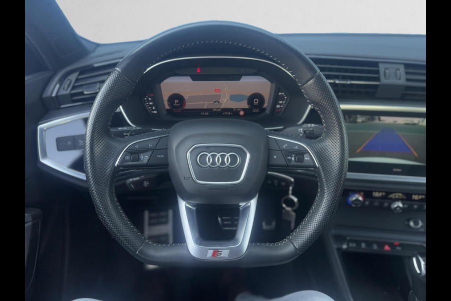 Audi Q3 S-Line | Black Optic | Pano | Matrix LED | Trekhaak