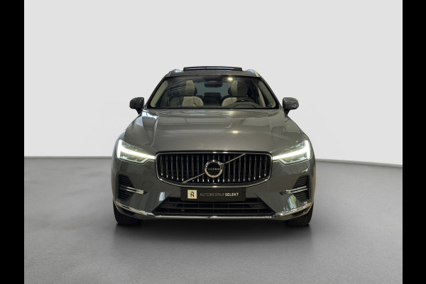 Volvo XC60 2.0 T6 | Pano | Trekhaak | Nieuw model | Thunder Grey | Apple Carplay | Plug-in hyrbid | Camera | Eerste eigenaar