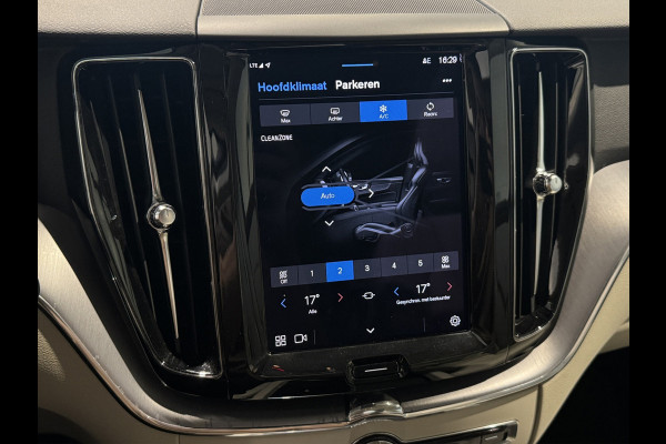 Volvo XC60 2.0 T6 | Pano | Trekhaak | Nieuw model | Thunder Grey | Apple Carplay | Plug-in hyrbid | Camera | Eerste eigenaar