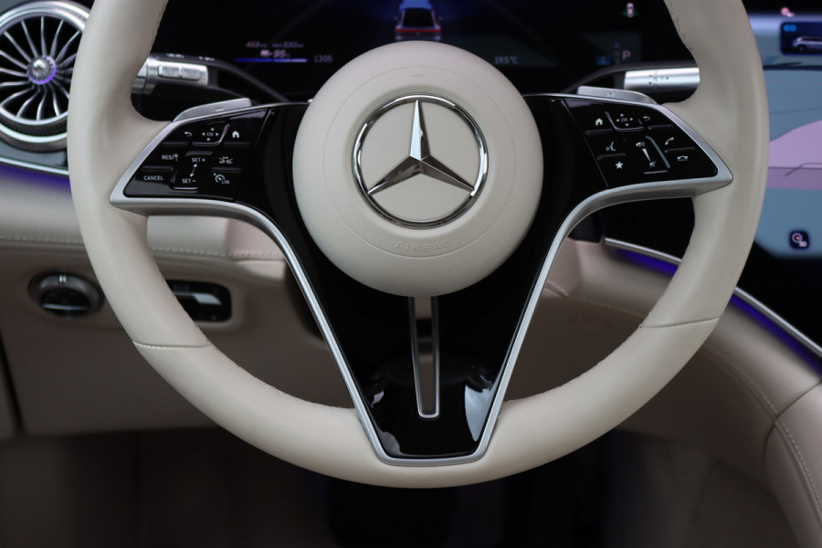 Mercedes-Benz EQS SUV 450+ AMG Line 108 kWh | Luchtvering | Hyperscreen | Achterasbesturing | Distronic+ | Entertainment Achter | Massage | Burmester | Verwarmd Stuurwiel | Tablet | HUD |
