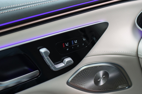 Mercedes-Benz EQS SUV 450+ AMG Line 108 kWh | Luchtvering | Hyperscreen | Achterasbesturing | Distronic+ | Entertainment Achter | Massage | Burmester | Verwarmd Stuurwiel | Tablet | HUD |