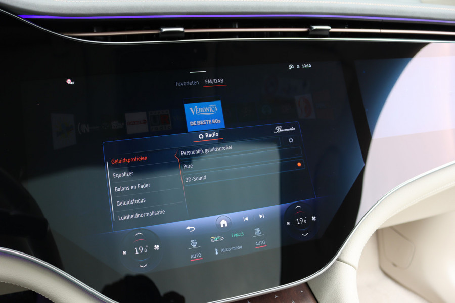 Mercedes-Benz EQS SUV 450+ AMG Line 108 kWh | Luchtvering | Hyperscreen | Achterasbesturing | Distronic+ | Entertainment Achter | Massage | Burmester | Verwarmd Stuurwiel | Tablet | HUD |