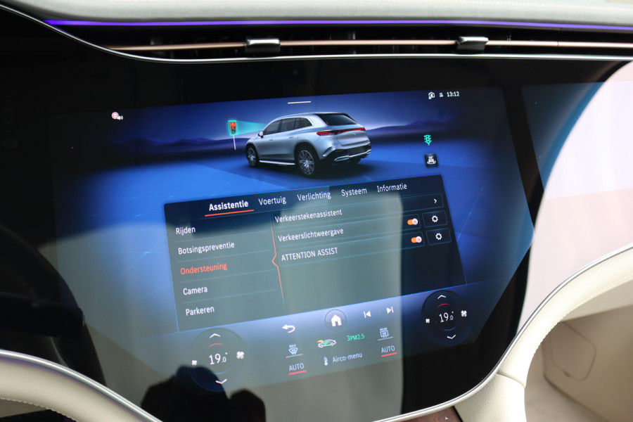 Mercedes-Benz EQS SUV 450+ AMG Line 108 kWh | Luchtvering | Hyperscreen | Achterasbesturing | Distronic+ | Entertainment Achter | Massage | Burmester | Verwarmd Stuurwiel | Tablet | HUD |