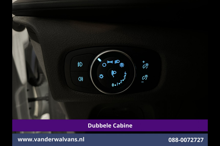 Ford Transit Custom 2.0 TDCI 130pk Automaat L2H1 Dubbele Cabine Euro6 Airco | 6-Zits | Camera | Navigatie | Xenon Apple Carplay, Android Auto, Adaptieve Cruisecontrol, Trekhaak, Parkeersensoren, Stoelverwarming, Verwarmde voorruit