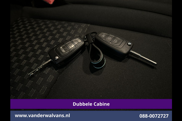 Ford Transit Custom 2.0 TDCI 130pk Automaat L2H1 Dubbele Cabine Euro6 Airco | 6-Zits | Camera | Navigatie | Xenon Apple Carplay, Android Auto, Adaptieve Cruisecontrol, Trekhaak, Parkeersensoren, Stoelverwarming, Verwarmde voorruit