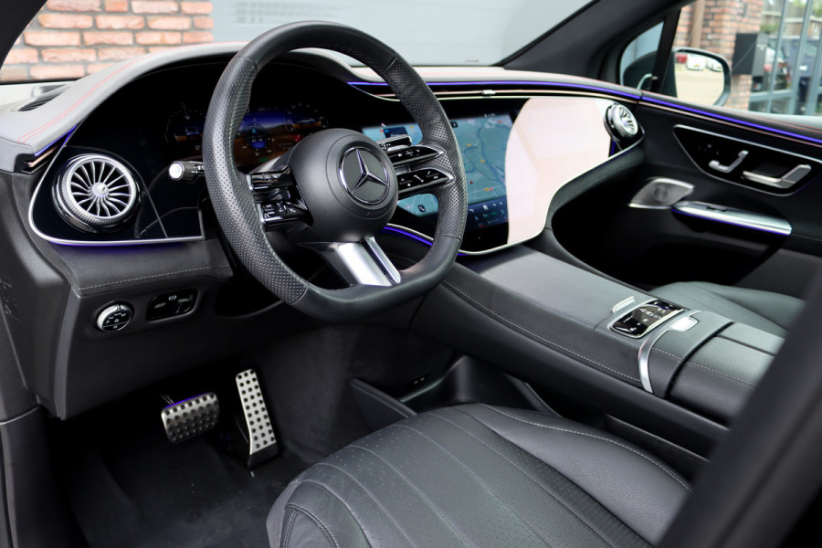 Mercedes-Benz EQE SUV 350 4MATIC AMG Line Premium+ 91 kWh | Luchtvering | Hyperscreen | Achterasbesturing | Distronic+ | Panoramadak | Burmester | Digital Light | Surround Camera | 22kW | Warmtepomp |