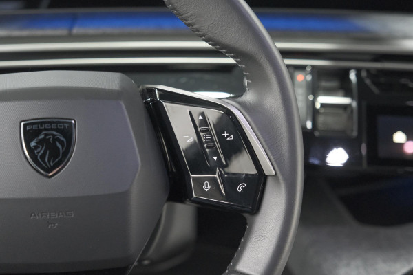 Peugeot E-3008 Allure 73 kWh | 11 KW Lader | Camera | Panoramic Navigation pack