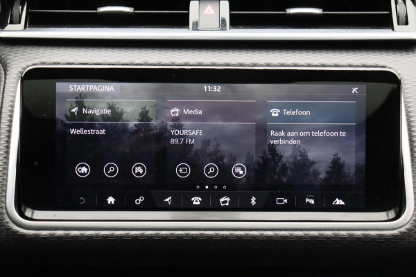 Land Rover Range Rover Velar 2.0 I4 Turbo * R-Dynamic * SE 300PK Trekhaak Pano/dak
