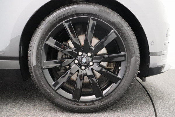 Land Rover Range Rover Velar 2.0 I4 Turbo * R-Dynamic * SE 300PK Trekhaak Pano/dak