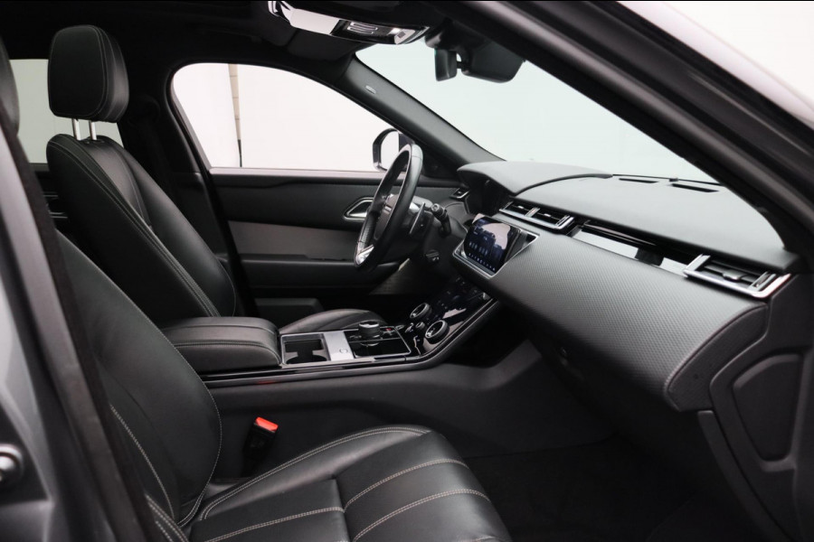 Land Rover Range Rover Velar 2.0 I4 Turbo * R-Dynamic * SE 300PK Trekhaak Pano/dak