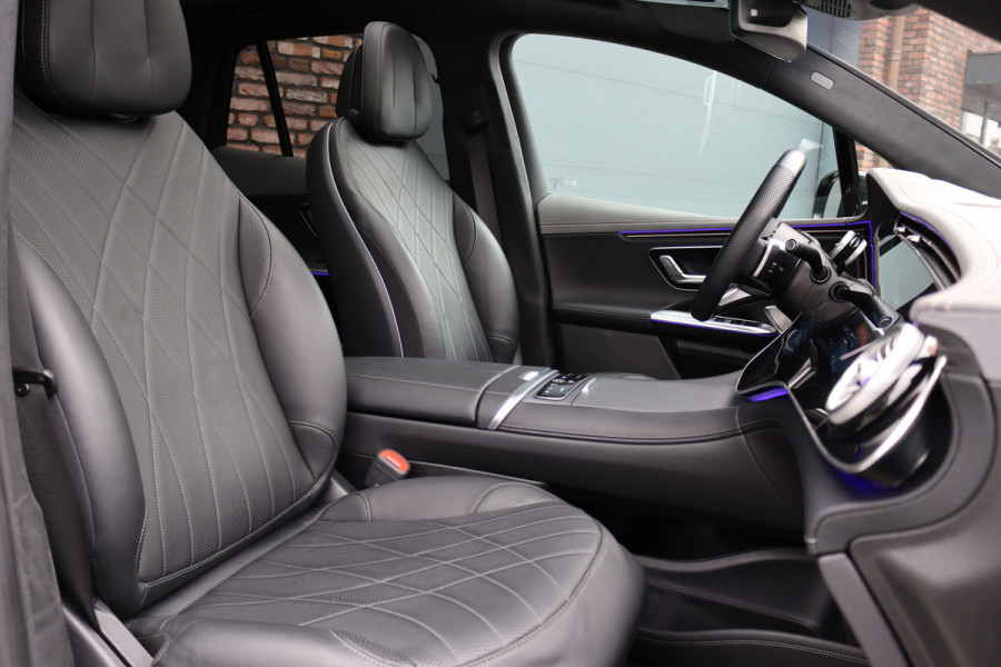 Mercedes-Benz EQE SUV 500 4MATIC AMG Line 91 kWh | Luchtvering | Hyperscreen | Achterasbesturing | Distronic+ | Massage | Nappa Leder | HUD | Stoelventilatie | Trekhaak | Memory | Verwarmd Stuurwiel |