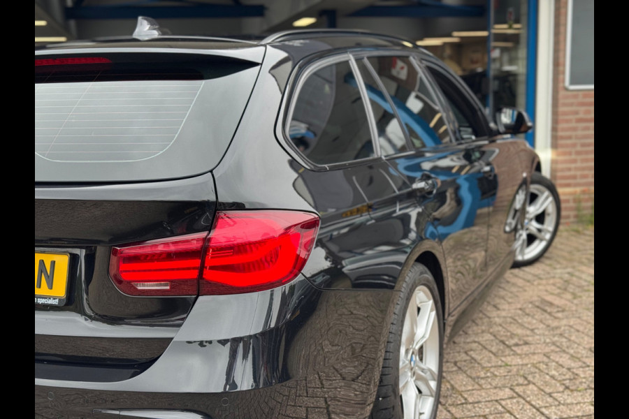 BMW 3 Serie Touring 318i M Sport 2019 AUT PANO CAMERA NAP!