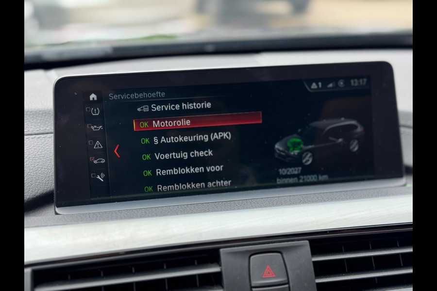 BMW 3 Serie Touring 318i M Sport 2019 AUT PANO CAMERA NAP!