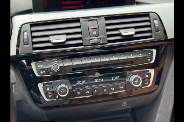 BMW 3 Serie Touring 318i M Sport 2019 AUT PANO CAMERA NAP!