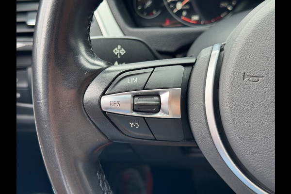 BMW 3 Serie Touring 318i M Sport 2019 AUT PANO CAMERA NAP!