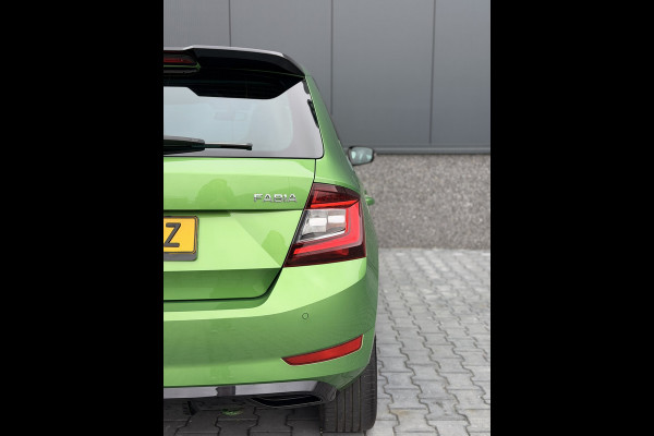 Škoda Fabia 1.0 TSI Monte Carlo Pano LED CarPlay Stoelverwarming Cruise Clima