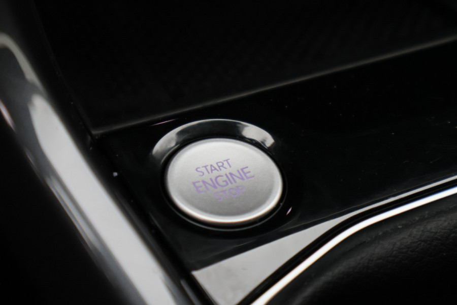 Volkswagen T-Cross 1.0 TSI DSG Style Virtual Cockpit, ACC, Apple Carplay, Camera, LED, DAB, Trekhaak, 17''