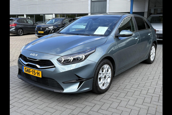 Kia Ceed 1.5 T-GDi DynamicPlusLine | 28000 KM | 140 PK | Virtual Cockpit | Navigatie | Stuurwielverwarming