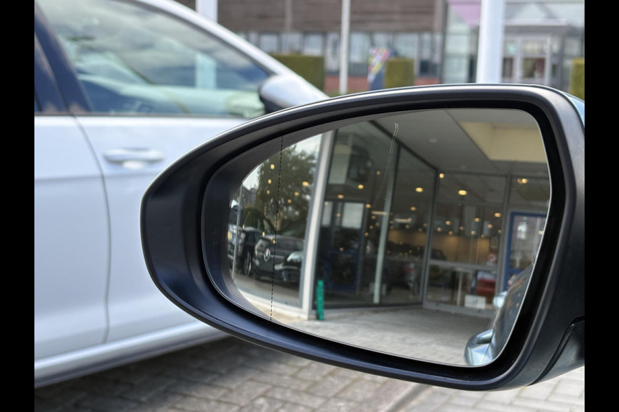 Kia Ceed 1.5 T-GDi DynamicPlusLine | 28000 KM | 140 PK | Virtual Cockpit | Navigatie | Stuurwielverwarming
