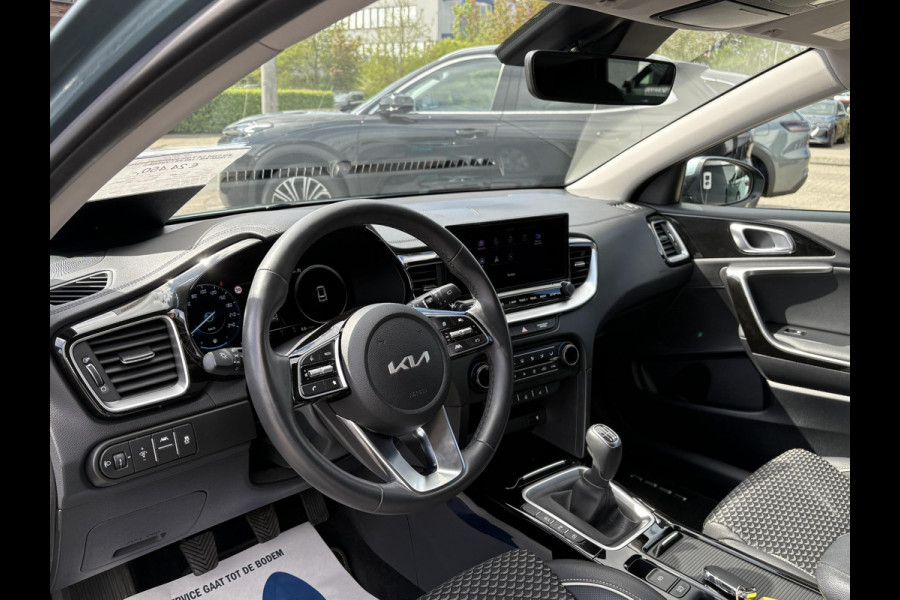 Kia Ceed 1.5 T-GDi DynamicPlusLine | 28000 KM | 140 PK | Virtual Cockpit | Navigatie | Stuurwielverwarming