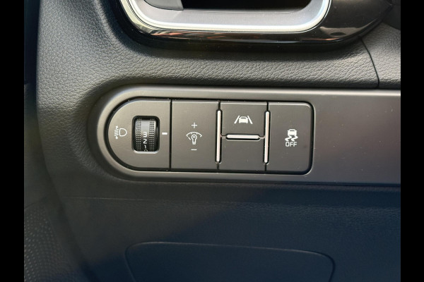 Kia Ceed 1.5 T-GDi DynamicPlusLine | 28000 KM | 140 PK | Virtual Cockpit | Navigatie | Stuurwielverwarming