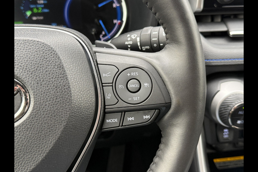 Toyota RAV4 2.5 Hybrid Bi-Tone | ACC | CarPlay | Keyless | Camera | 18 inch