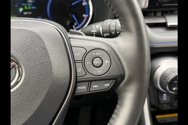 Toyota RAV4 2.5 Hybrid Bi-Tone | ACC | CarPlay | Keyless | Camera | 18 inch