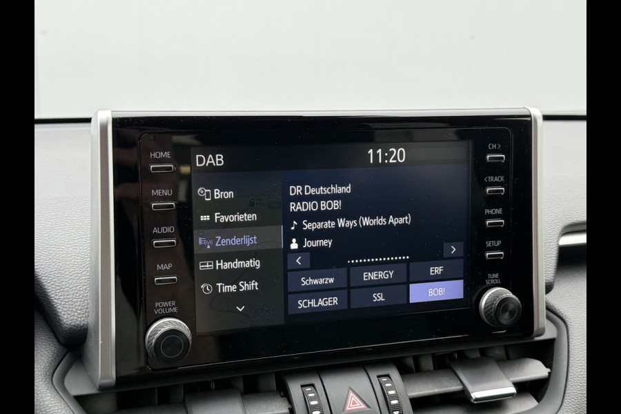 Toyota RAV4 2.5 Hybrid Bi-Tone | ACC | CarPlay | Keyless | Camera | 18 inch