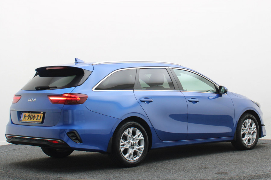Kia Ceed Sportswagon 1.5 T-GDi DynamicPlusLine Climate, Winterpakket, Cruise, Apple Carplay, Camera, DAB, PDC, 16''