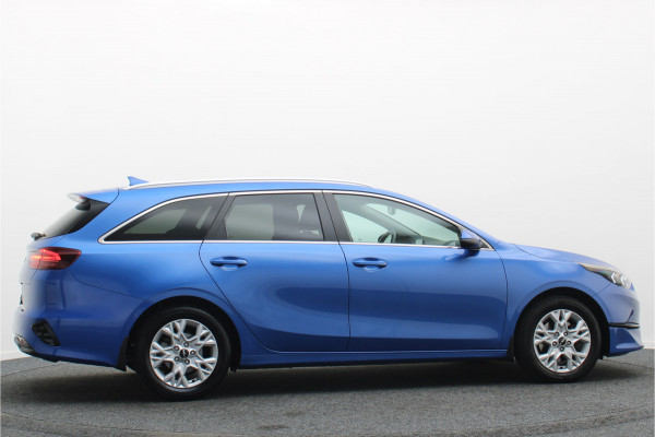 Kia Ceed Sportswagon 1.5 T-GDi DynamicPlusLine Climate, Winterpakket, Cruise, Apple Carplay, Camera, DAB, PDC, 16''