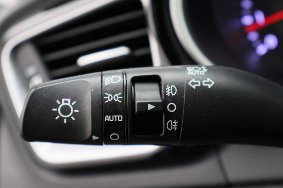 Kia Ceed Sportswagon 1.5 T-GDi DynamicPlusLine Climate, Winterpakket, Cruise, Apple Carplay, Camera, DAB, PDC, 16''
