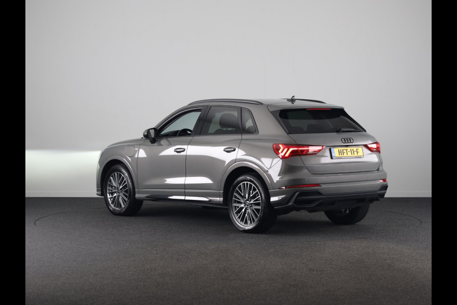 Audi Q3 45 TFSI e S edition 245pk | Trekhaak | Stoelverwarming | Elek. klep | Keyless | ACC | 19inch | S-line Exterieur |